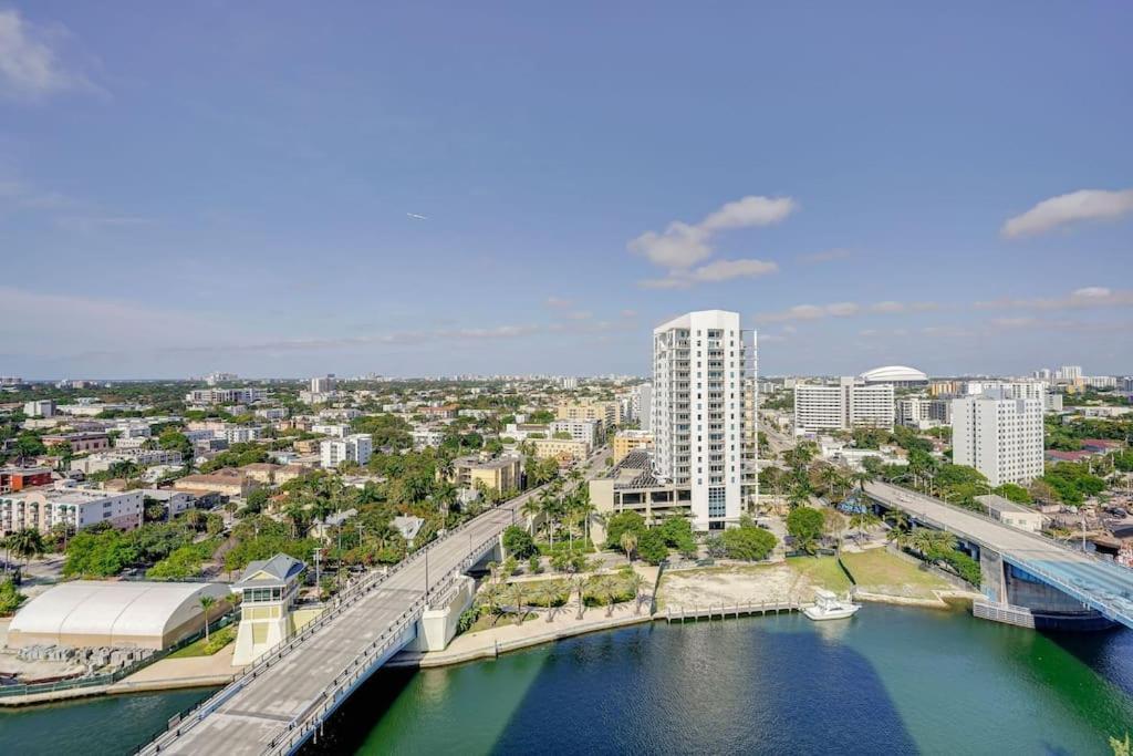 Luxury With Waterview & Next To Brickell