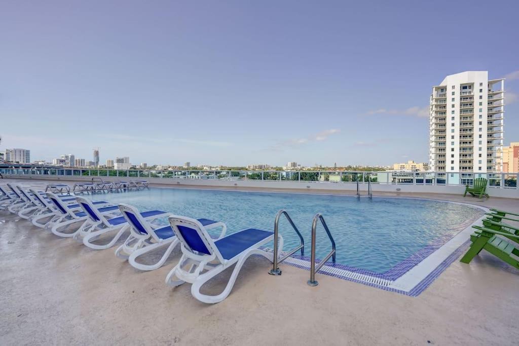 Luxury With Waterview & Next To Brickell Apartment Miami